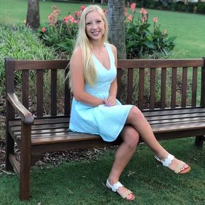 Meet your Posher, Natalie